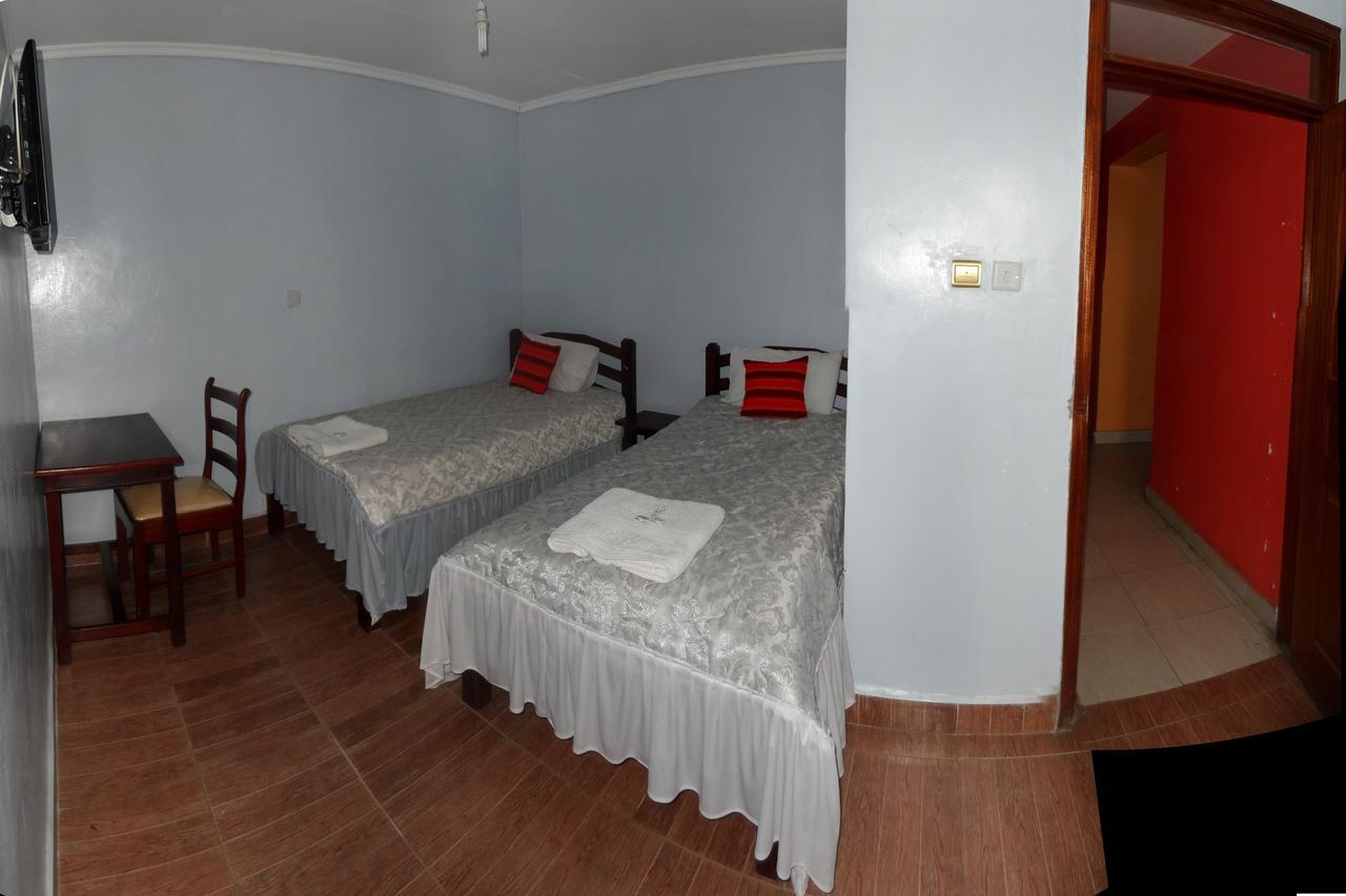 Donnies Hotel Nakuru Exterior photo